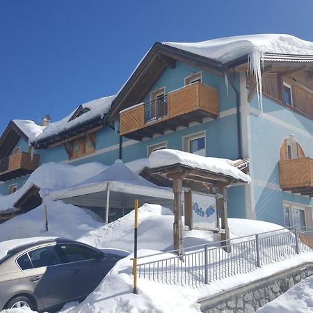 Hotel Cielo Blu ปัสโซเดลโตนาเล ภายนอก รูปภาพ